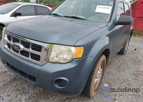 2012 Ford Escape Xls z USA, uszkodzony, nr VIN 1FMCU0C7XCKC75776